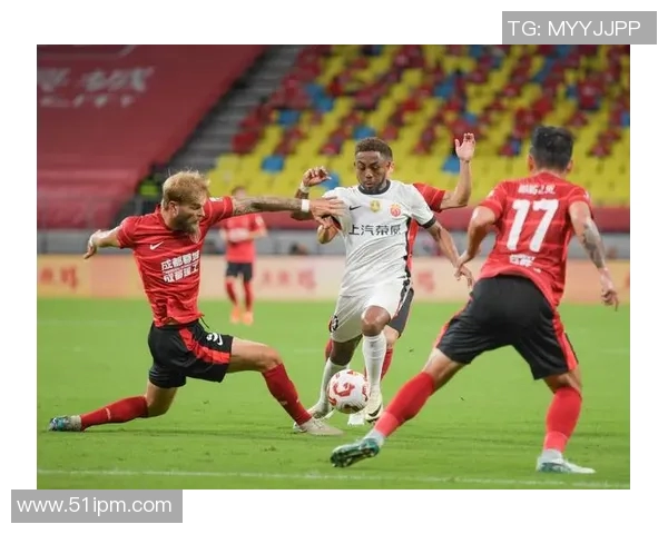 全运会回顾：成都足球队展现出强大实力与团队精神的精彩表现